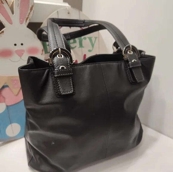 ๐ค Vintage EUC Coach Soho Leather North South Smooth Leather Tote Bag, Black - Picture 7 of 16